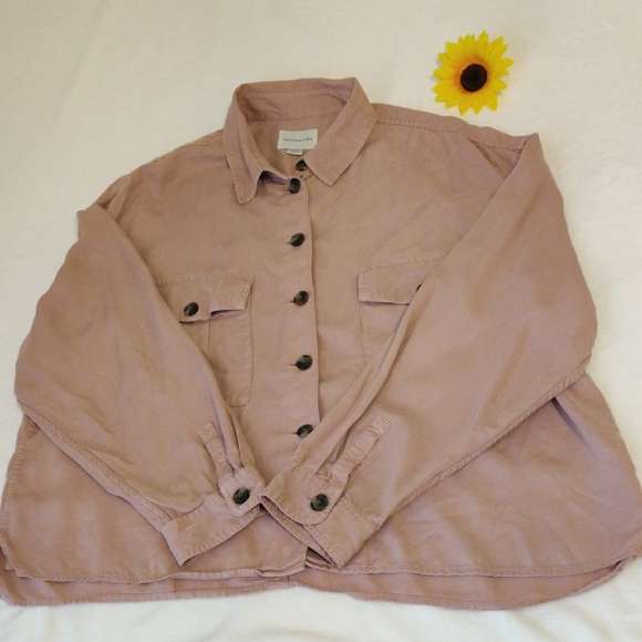 AMERICAN EAGLE. Women's Pink Button-Up Jacket - Picture 10 of 11